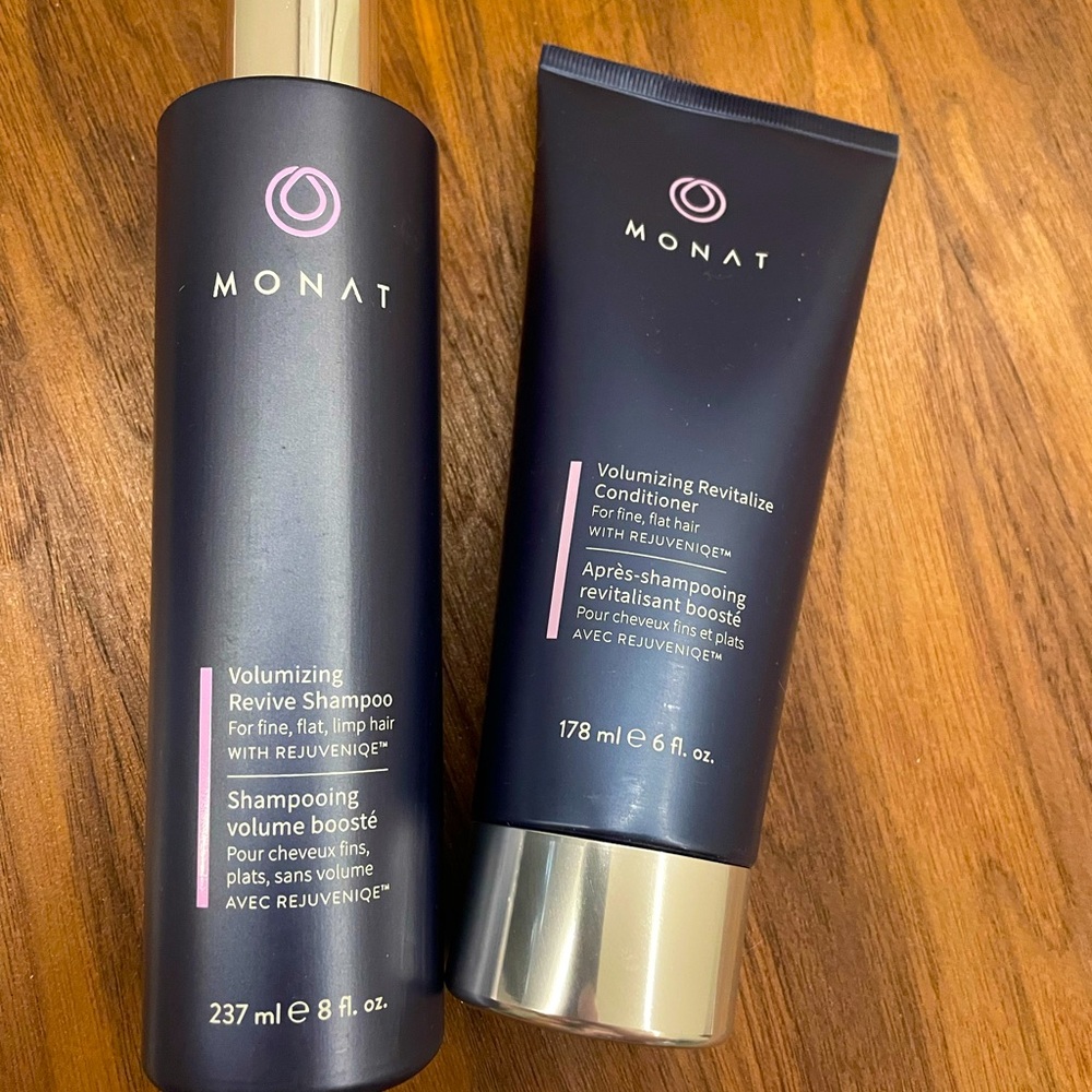Brand New Monat Volumizing Duo